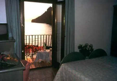 Gabbiano 3*