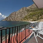 Szálloda Gabbiano 3*