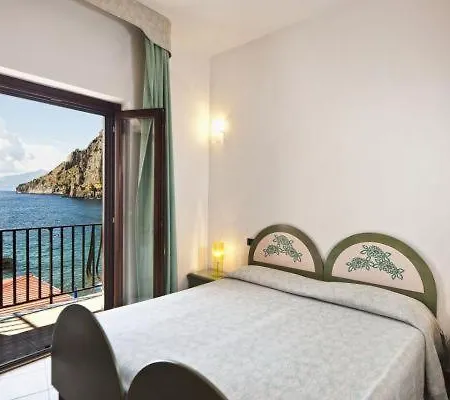 Gabbiano Hotel 3*