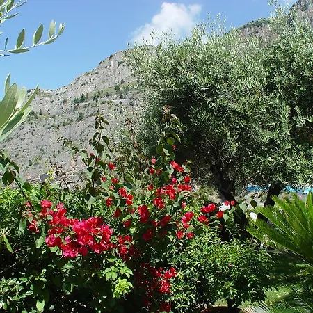 Gabbiano فندق ماراتييا