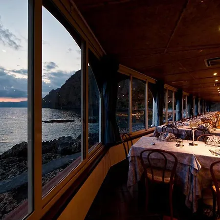 Gabbiano Hotel 3*